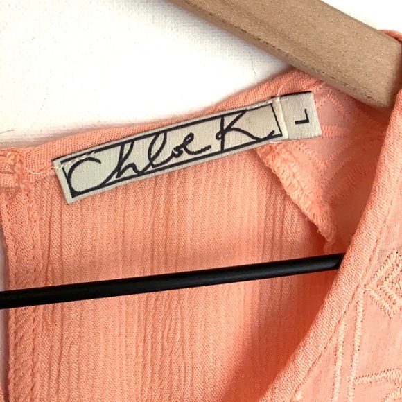 Chloe K sleeveless top, Size L, Color: peach - Picture 3 of 8